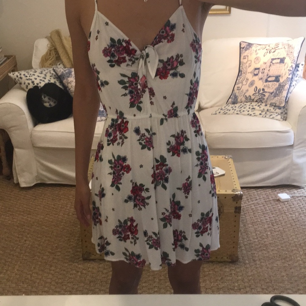 Floral Tie-Front Sleeveless Dress